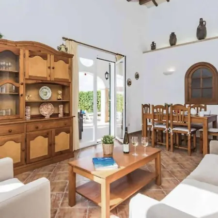 Viola Bosch Menorca Villa