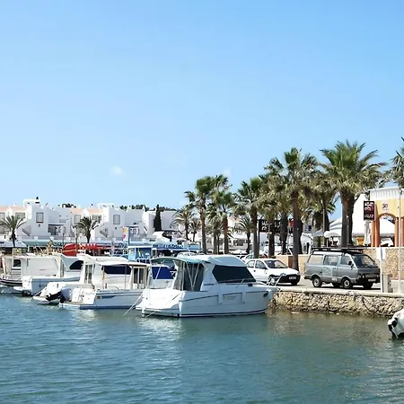 Viola Bosch Menorca * Cala'N Bosch (Menorca)