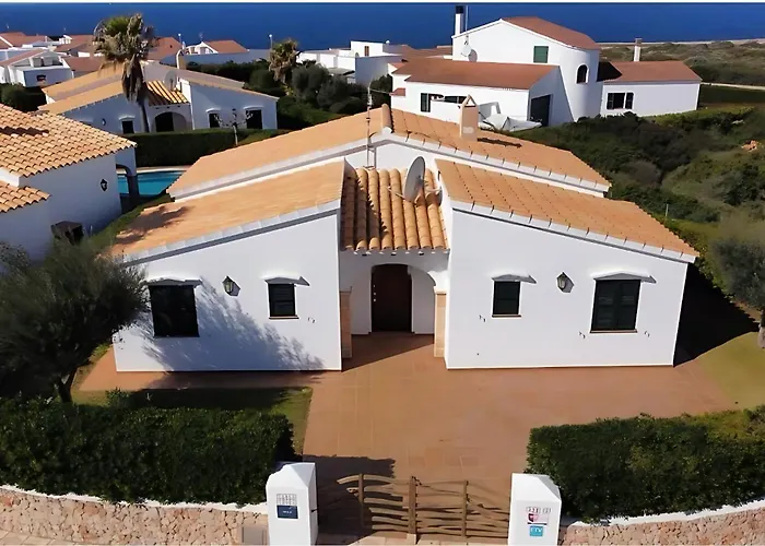 Viola Bosch Menorca וילה *